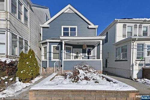 53 Barbour St, Haledon, NJ, 07508-1421 | Card Image
