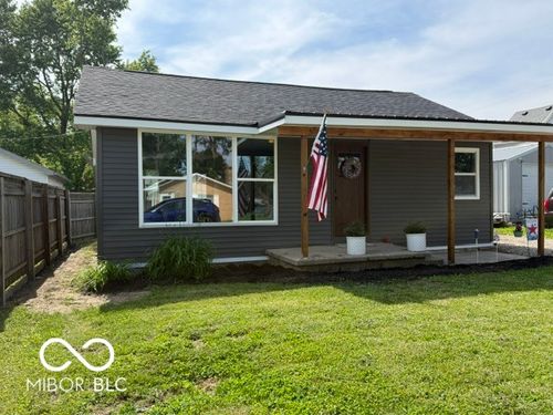 203 S Walnut St, Fairland, IN, 46126-2018 | Card Image