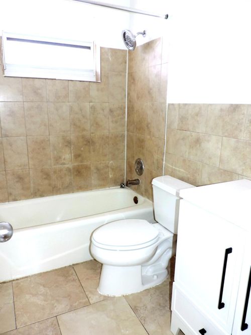 2-1621 Sw 6th Ave, Pompano Beach, FL, 33060-9039 | Card Image