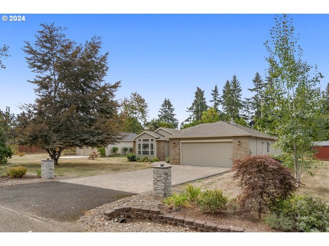 Saddle Ln, Oregon City, OR 97045