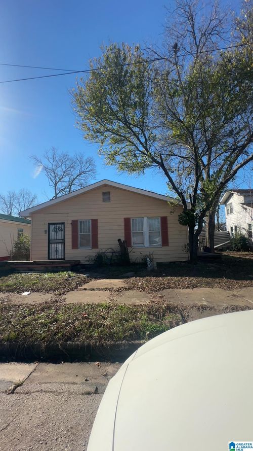 720 15th St N, Bessemer, AL, 35020-5688 | Card Image