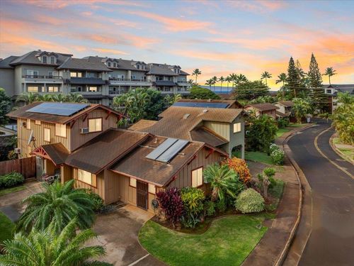 30 Haku Hale Pl, Lahaina, HI, 96761-8940 | Card Image