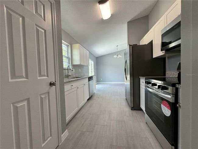 22911 Sw Nautilus Blvd, House other with 3 bedrooms, 2 bathrooms and null parking in DUNNELLON FL | Image 17