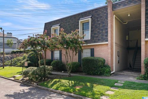 151-151 Old Montgomery Hwy, VESTAVIA HILLS, AL, 35216-1252 | Card Image