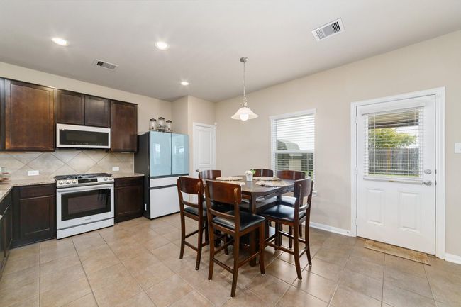 2610 Ruby Dr, House other with 5 bedrooms, 3 bathrooms and 2 parking in Texas City TX | Image 9