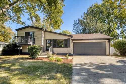 5623 Tennessee Ave, Clarendon Hills, IL, 60514-1503 | Card Image
