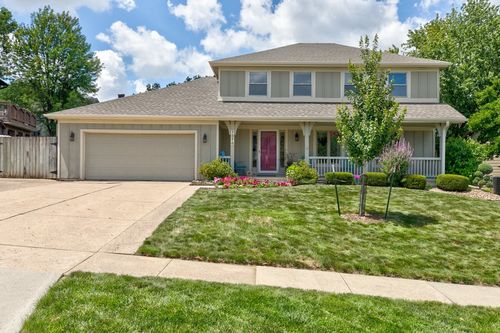 1574 Nw 100th Pl, Clive, IA, 50325-6704 | Card Image