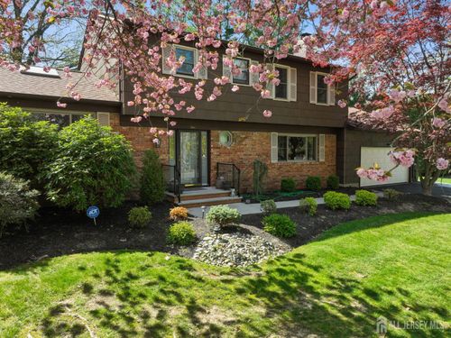 4-4 Franklin Ct, East Brunswick, NJ, 08816-3419 | Card Image