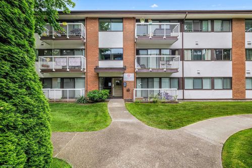 308-8040 Ryan Rd, Richmond, BC, V7A2E5 | Card Image
