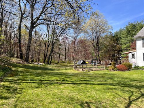 11 Maple St, Rifton, NY, 12471-7701 | Card Image