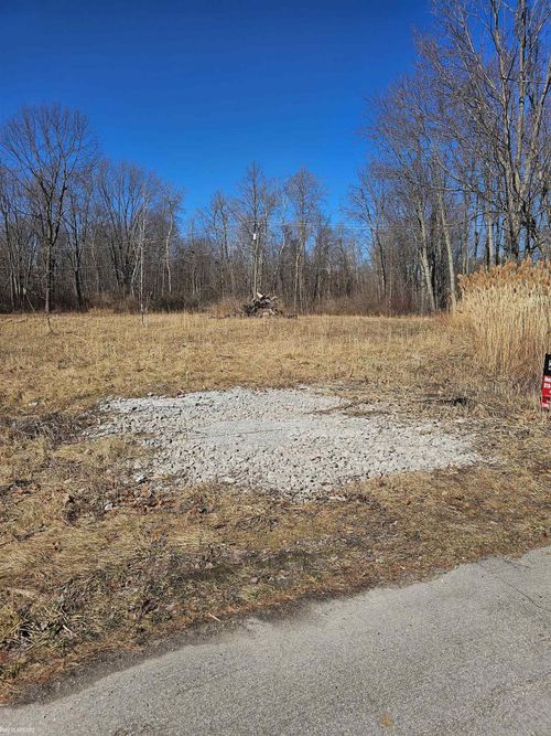 3260 N Shoreview Drive, Fort Gratiot Charter Township, MI, 48059 | Card Image