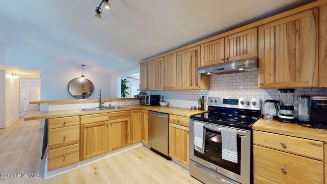 2301 Sloop Point Loop Rd, House other with 3 bedrooms, 2 bathrooms and null parking in Hampstead NC | Image 33