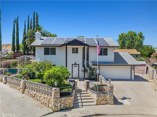 28020 Newbird Dr, Saugus, CA, 91350-1834 | Card Image