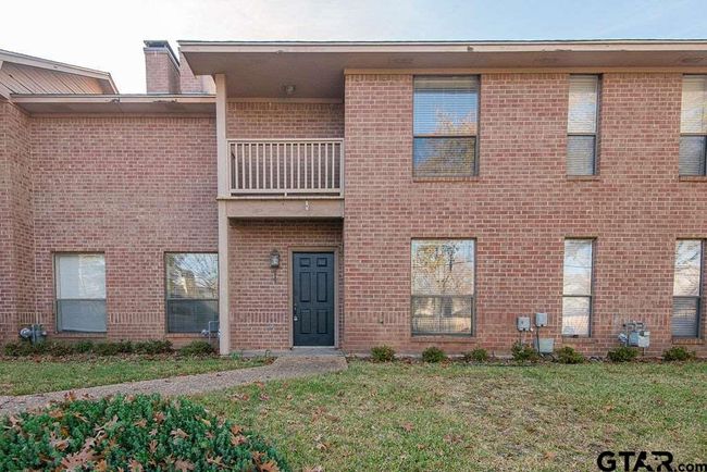 5907 Hollytree Dr, Townhouse with 2 bedrooms, 2 bathrooms and null parking in Tyler TX | Image 35