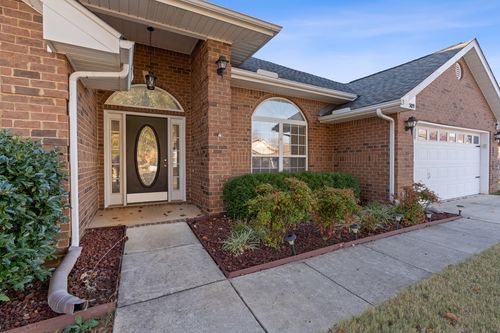 509 Summer Cove Cir Nw, Madison, AL, 35757-7584 | Card Image