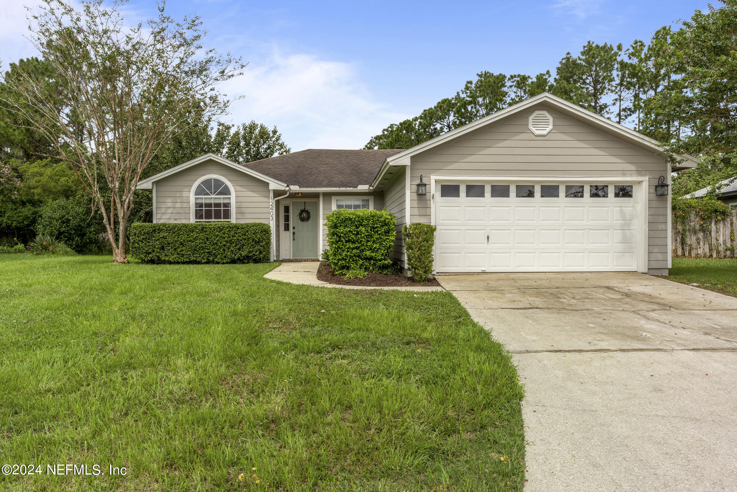 Antler Hill Dr, Jacksonville, FL 32224