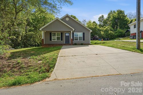 64 Hawthorne St Sw, Concord, NC, 28027-6364 | Card Image