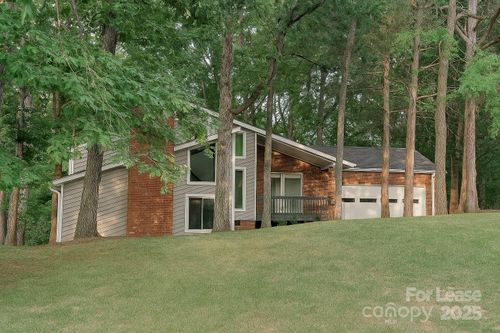 11101 Winding Way Rd, Charlotte, NC, 28226-3761 | Card Image