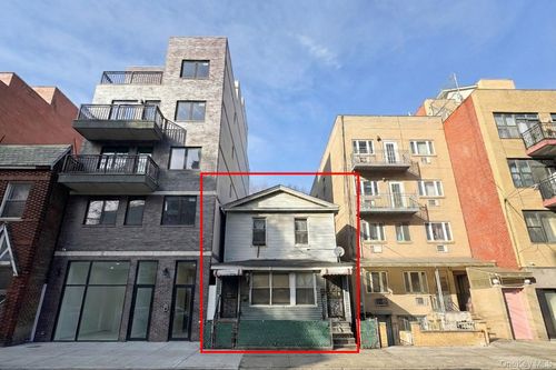 132-27 41st Ave, Flushing, NY, 11355-3627 | Card Image