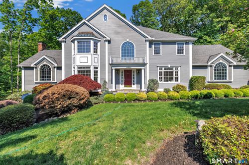 35 Hunting Ridge Rd, Easton, CT, 06612-1019 | Card Image