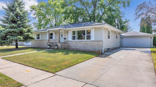 78 Pheasant Dr, Fond Du Lac, WI, 54935-5374 | Card Image