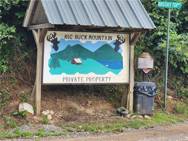 870 Morton Dr, House other with 2 bedrooms, 2 bathrooms and 3 parking in Ellijay GA | Image 31