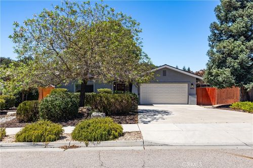 1805 Arciero Way, Paso Robles, CA, 93446-7194 | Card Image