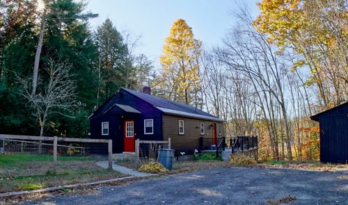 372 Forest Lake Rd, Winchester, NH, 03470-2448 | Card Image