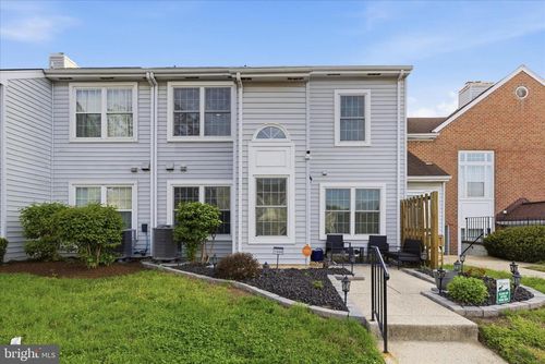 1008 Spring Valley Ct, FORT WASHINGTON, MD, 20744-7158 | Card Image