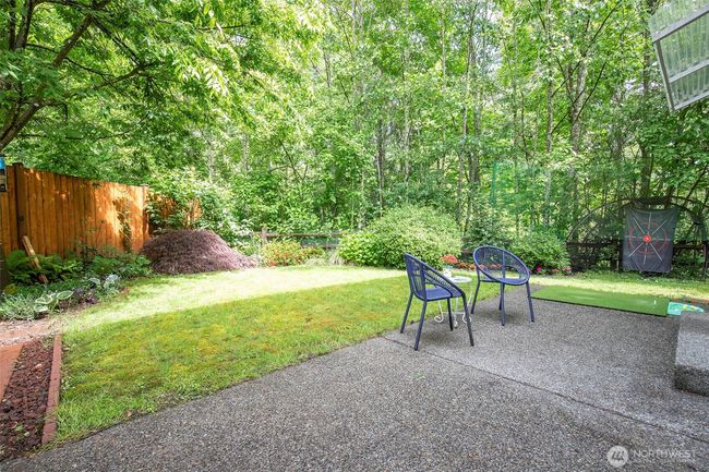 Fully Fenced Backyard. | Image 33