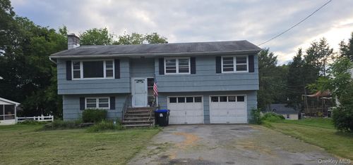 14 Bellmore Dr, Poughkeepsie, NY, 12603-4602 | Card Image