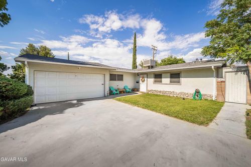 45362 15th St W, Lancaster, CA, 93534-1301 | Card Image