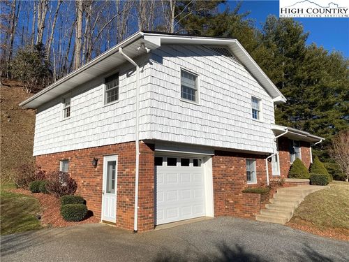 5212 Nc Highway 88 West, Warrensville, NC, 28693 | Card Image