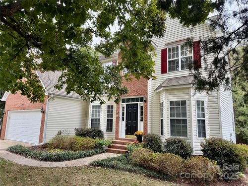 130 Nims Spring Dr, Fort Mill, SC, 29715-6461 | Card Image