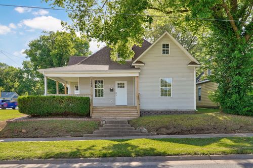 1130 N National Ave, Springfield, MO, 65802-3615 | Card Image