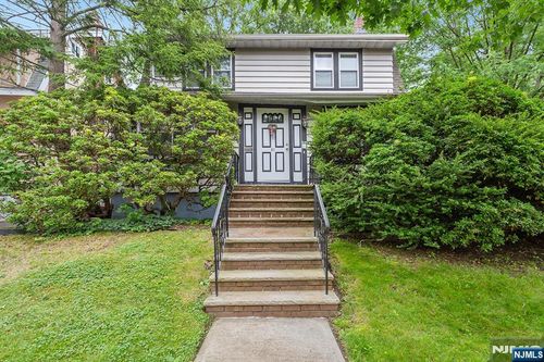 21 Spruce Ave, Ridgefield Park, NJ, 07660-1619 | Card Image