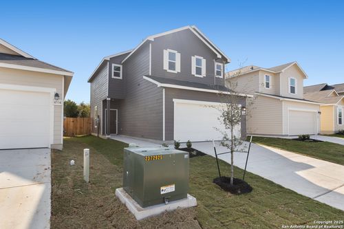 4530 Otra Otra Dr, San Antonio, TX, 78222-2919 | Card Image