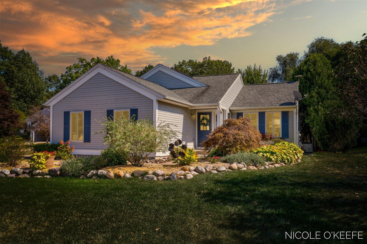Raintree Ct, Grand Rapids, MI 49512