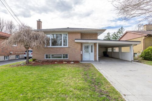 299 Bellevue St, Peterborough, ON, K9H5E8 | Card Image
