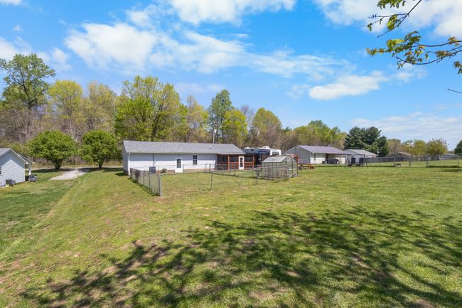 249 Bumpus Mill Rd, House other with 2 bedrooms, 1 bathrooms and 6 parking in Oak Grove KY | Image 26