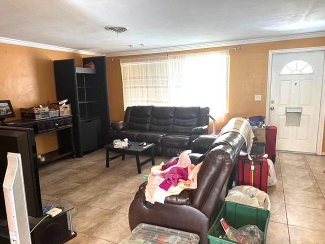 8954 Sw 52 Nd Ct, House other with 2 bedrooms, 2 bathrooms and null parking in Cooper City FL | Image 5