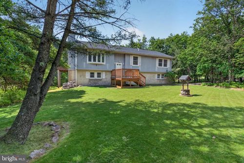 434 Scenic Dr, Albrightsville, PA, 18210-7016 | Card Image