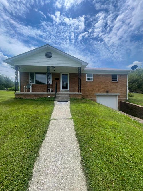 61 Hampton Cemetery Rd, Girdler, KY, 40943-6450 | Card Image