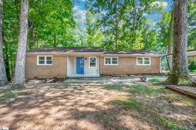 113 Anglewood Drive, House other with 3 bedrooms, 2 bathrooms and null parking in Simpsonville SC | Image 1