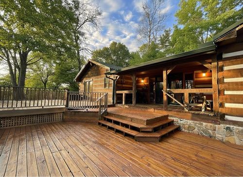 2169 Ranch Rd, Dandridge, TN, 37725-5947 | Card Image