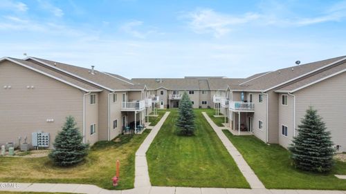 4000 Mckenzie Dr Se, Mandan, ND, 58554-6357 | Card Image