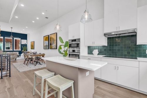 5-2505 Bluebonnet Ln, Austin, TX, 78704-4793 | Card Image