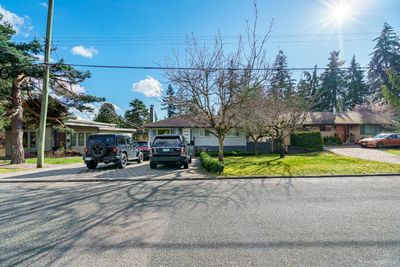 3936 Southwood St, House other with 5 bedrooms, 2 bathrooms and null parking in Burnaby BC | Image 3