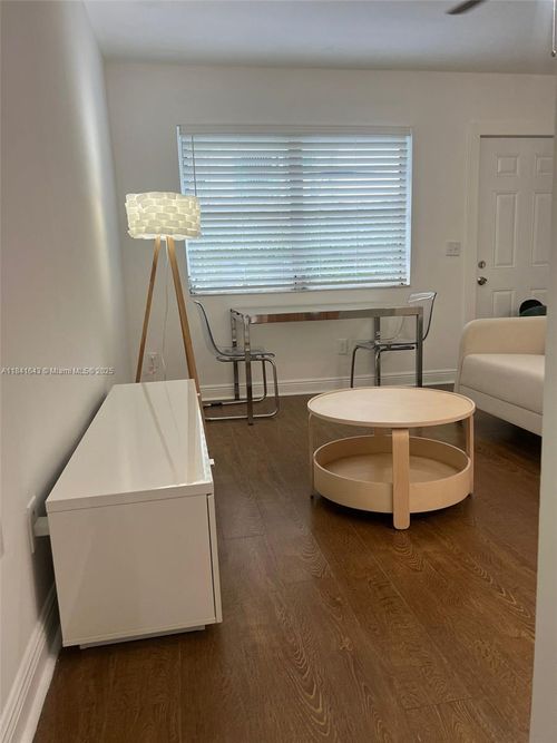 apt-6-740 Michigan Ave, Miami Beach, FL, 33139-6028 | Card Image