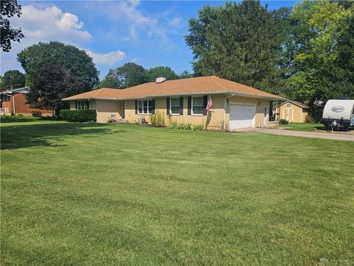 3998 Willowcrest Rd, Beavercreek, OH, 45430-1150 | Card Image